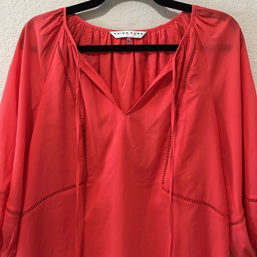 TRINA TURK Lightweight Joplin Top, Color Slushie, Size XS - Picture 4 of 11